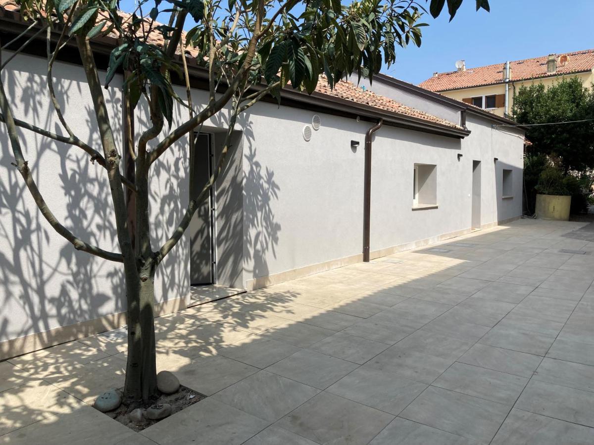 Al Ruderino Hotel Comacchio Bagian luar foto